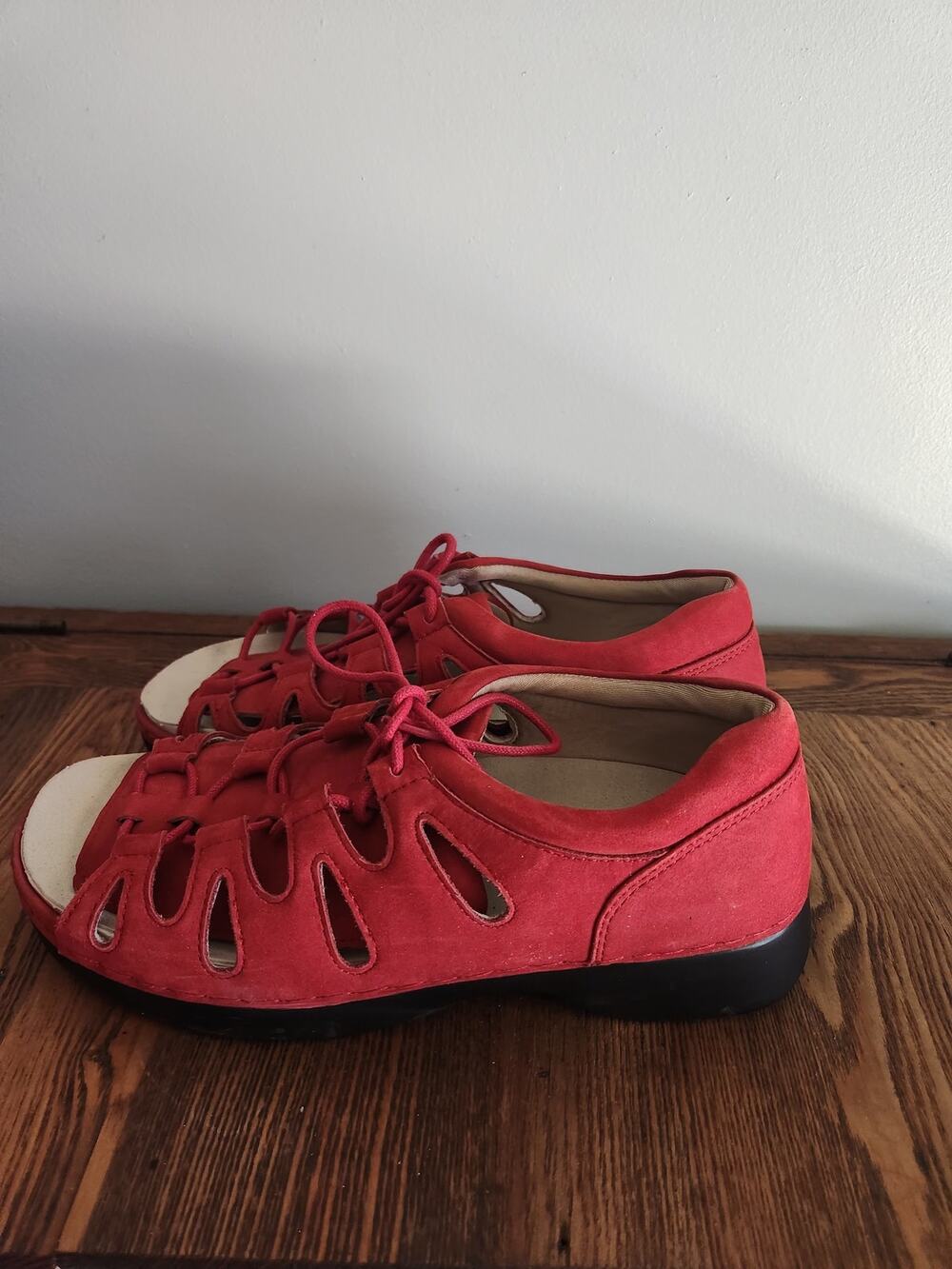 Red Suede Propet Ghillie Walker Lace Up  Open Toe Sandals Sz 9 New Xtra Wide